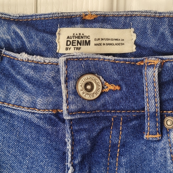 Zara Blue high-waisted Jean shorts - Picture 4 of 5